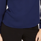 Blusa feminina Nine West de manga comprida com 2 bolsos e decote em V, azul, tamanho grande