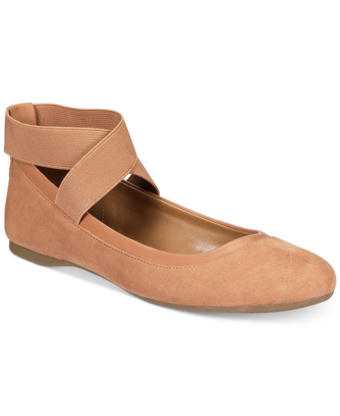 Sapatilhas de balé femininas Style &amp; Co Beaa com bico fechado e tiras laterais, marrom, tamanho 9,5 M