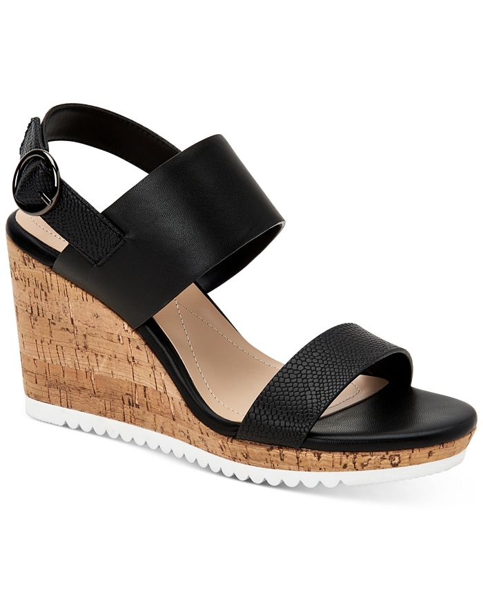 Sandálias femininas Alfani Tilliee de couro com tiras e salto plataforma, pretas, tamanho 9,5 M