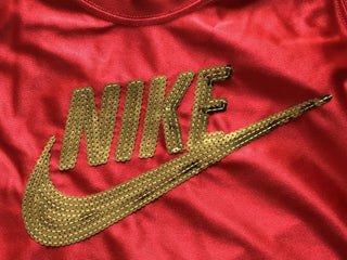 Camiseta Nike Fitness Running Feminina Vermelha Tamanho Médio