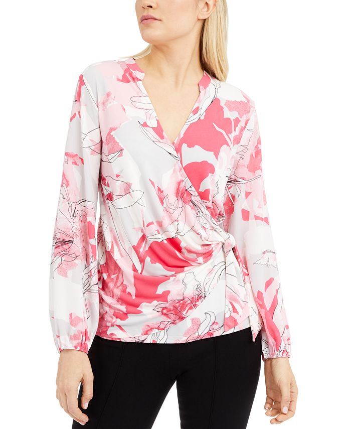 Blusa feminina Alfani com estampa floral e sobrepeliz rosa, tamanho P