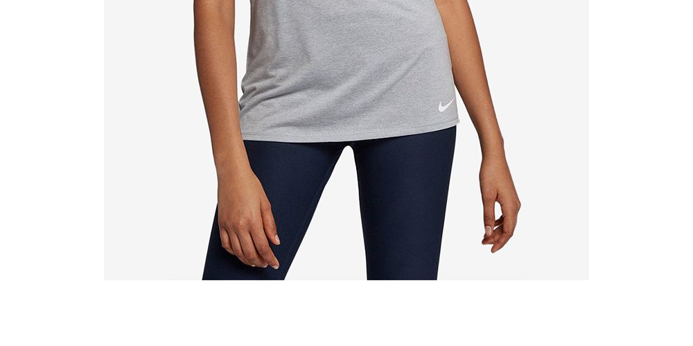 Camiseta Nike Dri-Fit Yoga Feminina Vermelha Tamanho Médio