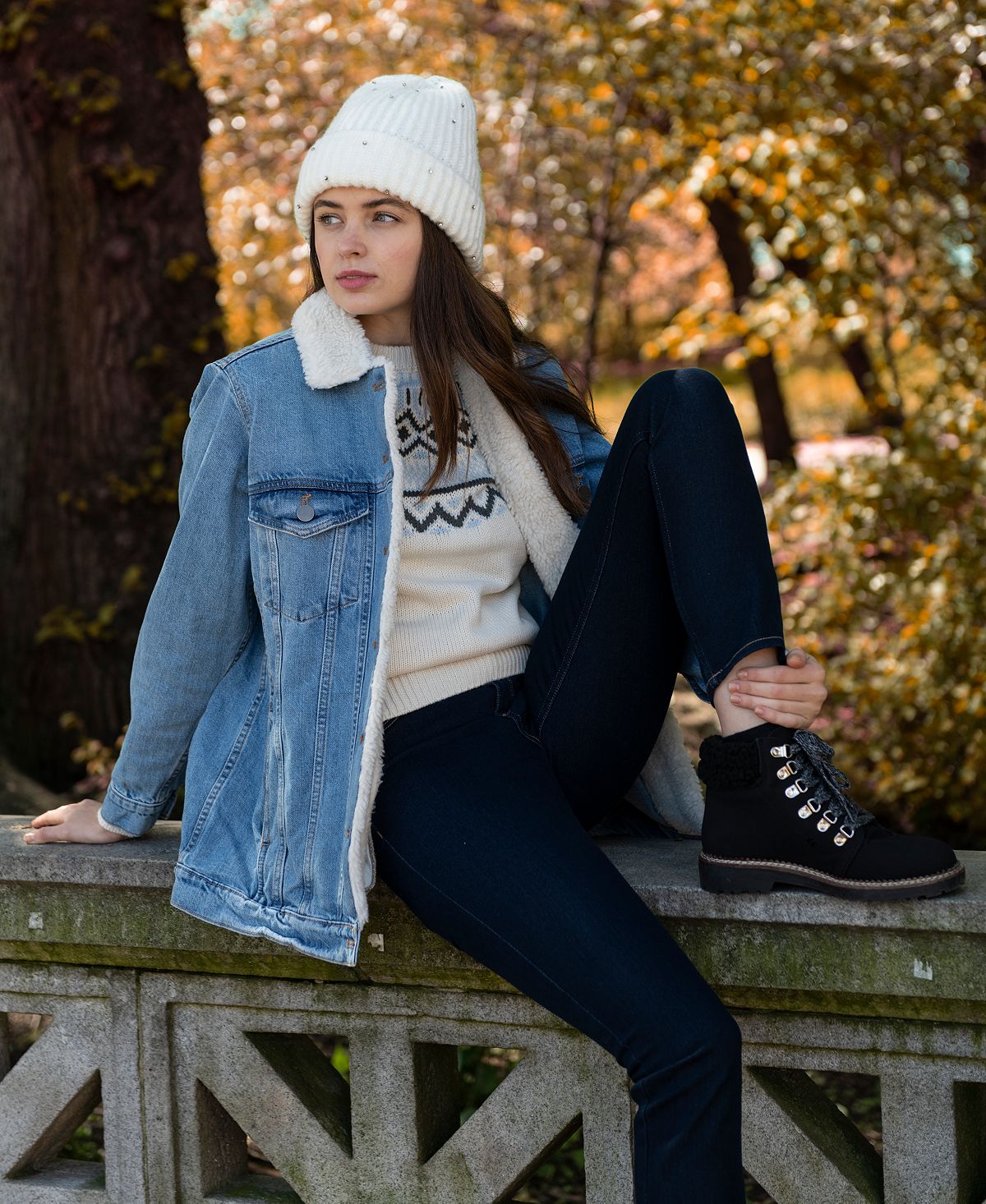 INC International Concepts Gorro Feminino com Pedras Pretas, Tamanho Único