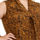 Top feminino Bar III Trendy Plus com estampa de cobra e decote em V, marrom, tamanho 2XL