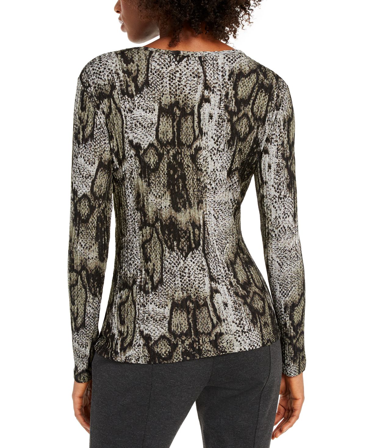 Blusa feminina com estampa animal e frente torcida INC International Concepts - Verde, tamanho XX-G