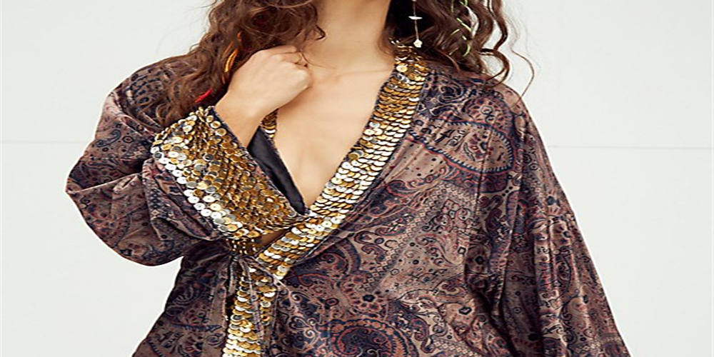 Kimono Layla Embelezado Lavado Top Marrom Tamanho Pequeno para Mulheres da Free People