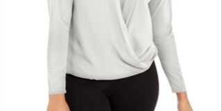 Blusa feminina Alfani Surplice - Branca, tamanho pequeno P/M