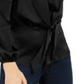 Blusa feminina INC International Concepts de cetim granulado com amarração frontal, preta, tamanho 2XL
