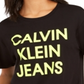 Camiseta jeans feminina Calvin Klein cropped com logo preta tamanho GG