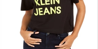Camiseta jeans feminina Calvin Klein cropped com logo preta tamanho GG