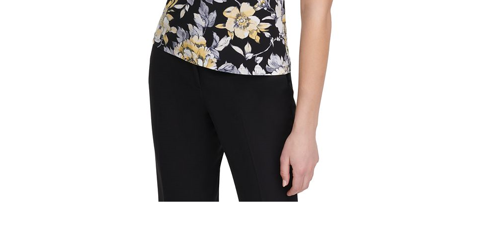 Blusa feminina Tommy Hilfiger com estampa floral e decote torcido - Azul-marinho, tamanho P