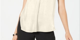 Regata feminina Alfani de cetim com decote em V, amarela, tamanho extragrande