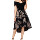 Vestido formal feminino Xscape floral, manga curta, ombro de fora, comprimento chá, hi-lo, preto, tamanho 14, pequeno