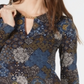Top feminino Michael Kors com estampa de medalhão e decote em V, azul, tamanho pequeno M