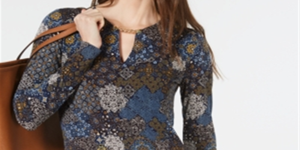 Top feminino Michael Kors com estampa de medalhão e decote em V, azul, tamanho pequeno M