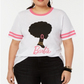 Camiseta feminina com estampa gráfica da Barbie Love Tribe - Branca, tamanho 2X