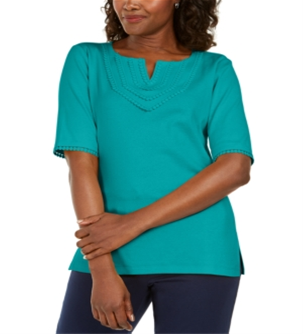 Blusa feminina Karen Scott com decote dividido e acabamento em crochê, verde, tamanho X-S