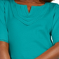 Blusa feminina Karen Scott com decote dividido e acabamento em crochê, verde, tamanho X-S