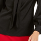 Blusa feminina Calvin Klein com decote em jacquard e laço, preta, tamanho pequeno G