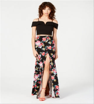 B.Darlin Top curto feminino de manga curta e ombro de fora, preto, tamanho 1/2