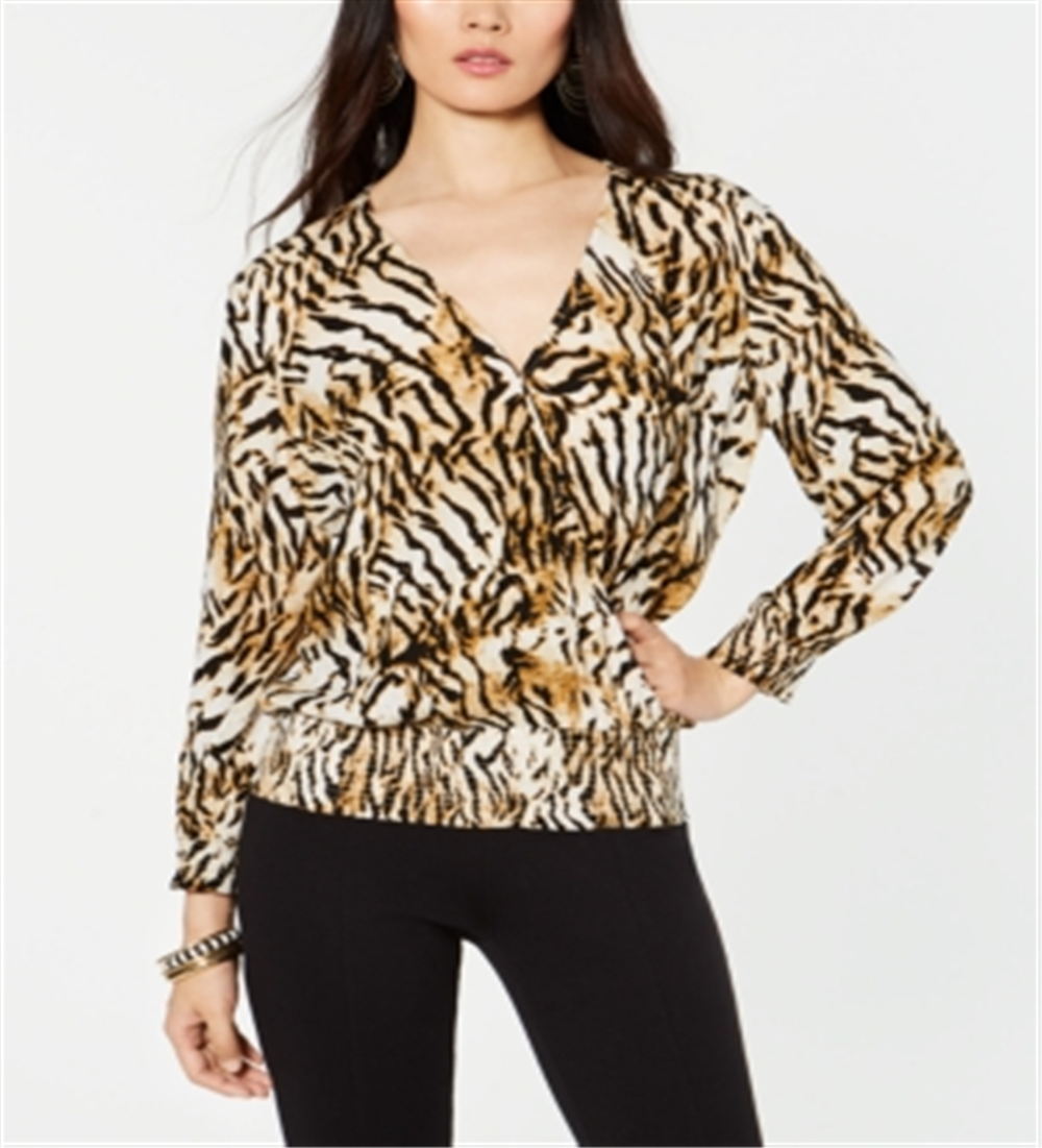 Blusa feminina com estampa animal e manga comprida e decote em V, marrom, tamanho pequeno, da INC International Concepts