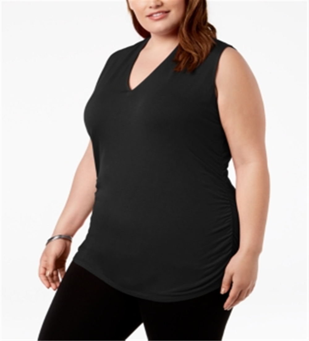 INC International Concepts Regata feminina plus size franzida com decote em V, preta, tamanho M