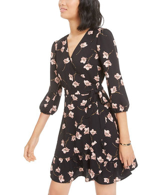 Vestido envelope feminino Bar III com estampa floral, preto, tamanho P