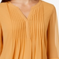 Charter Club feminino pequeno com babados duplos e blusa lisa com pregas, tamanho pequeno M, amarelo