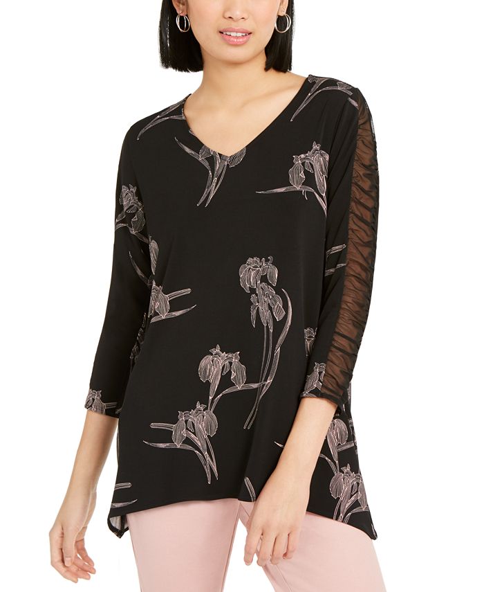 Blusa feminina Alfani com estampa floral e manga franzida, preta, tamanho grande