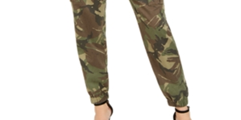 Calça cargo feminina Guess com estampa camuflada, verde, tamanho 27