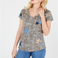 Camiseta feminina camuflada de manga curta com decote em V, verde, tamanho XS
