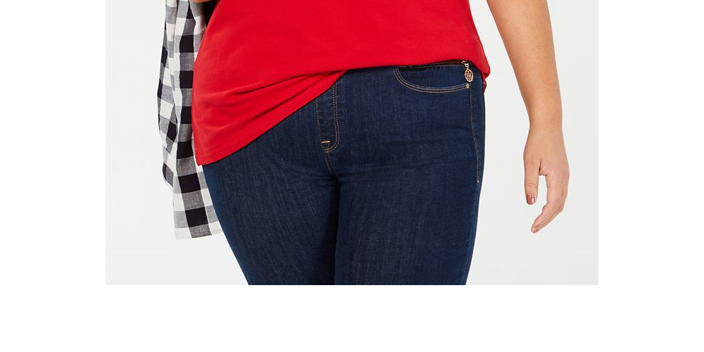 Camiseta Tommy Hilfiger Plus com logotipo embelezado, vermelha, tamanho 3X