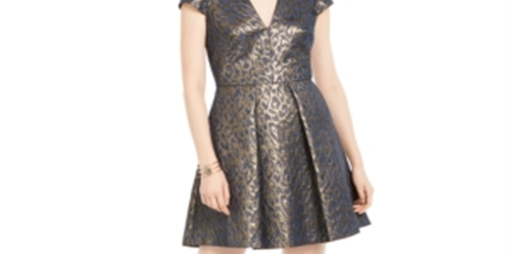 Vestido feminino Vince Camuto com corte justo e flare em jacquard metálico, azul, tamanho 2