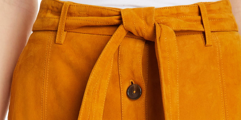 Minissaia Joie Feminina em Couro de Cordeiro e Camurça, Amarela, Tamanho 4