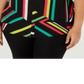 Blusa feminina estampada com decote em V Bar III, preta, tamanho 1X