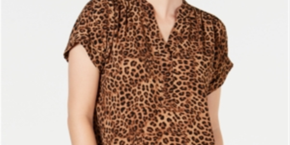 Camisa feminina de manga curta com estampa animal Charter Club, marrom, tamanho pequeno