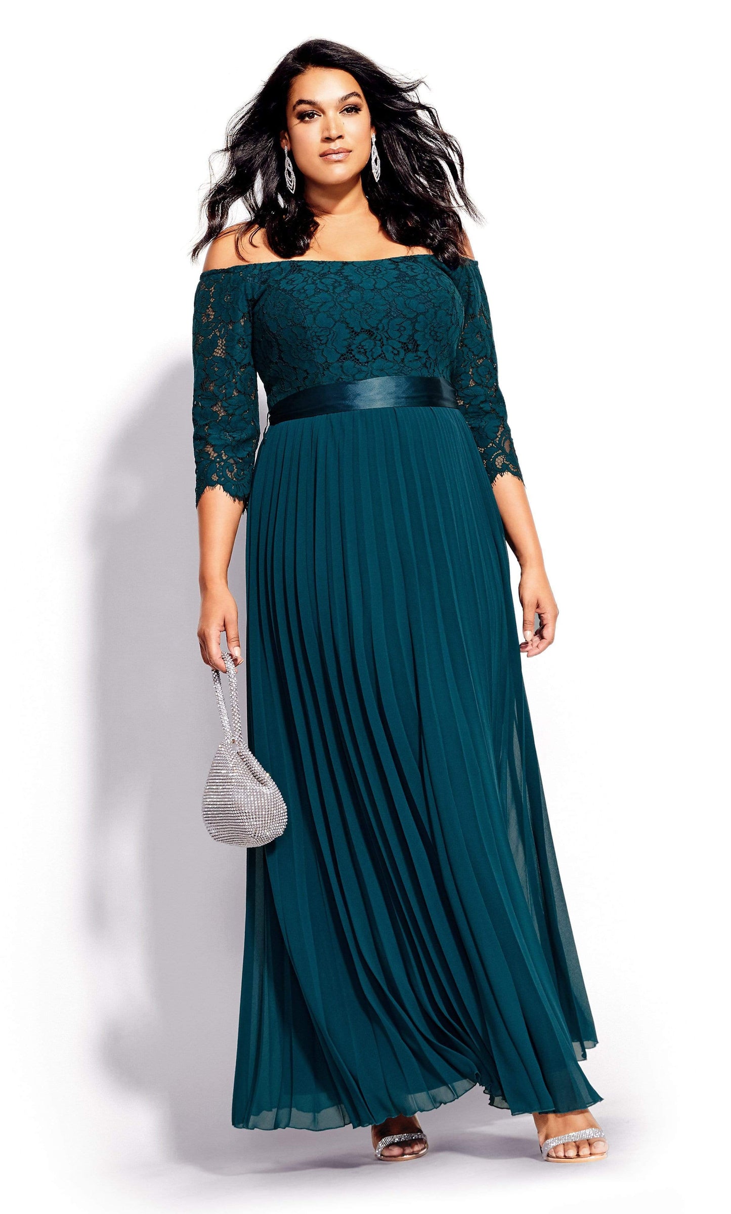 Vestido longo intrigante feminino City Chic, preto, tamanho 14