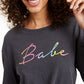 Camiseta estampada de manga comprida Babe da Rebellious One Juniors, preta, tamanho GG