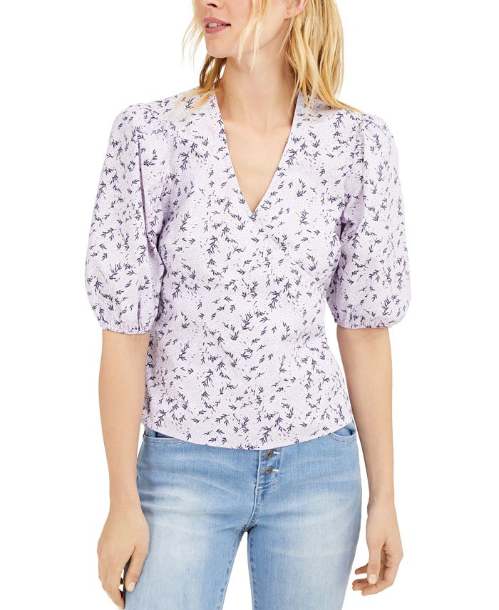 INC International Concepts Top feminino com estampa floral e manga curta, decote em V, roxo, tamanho extragrande