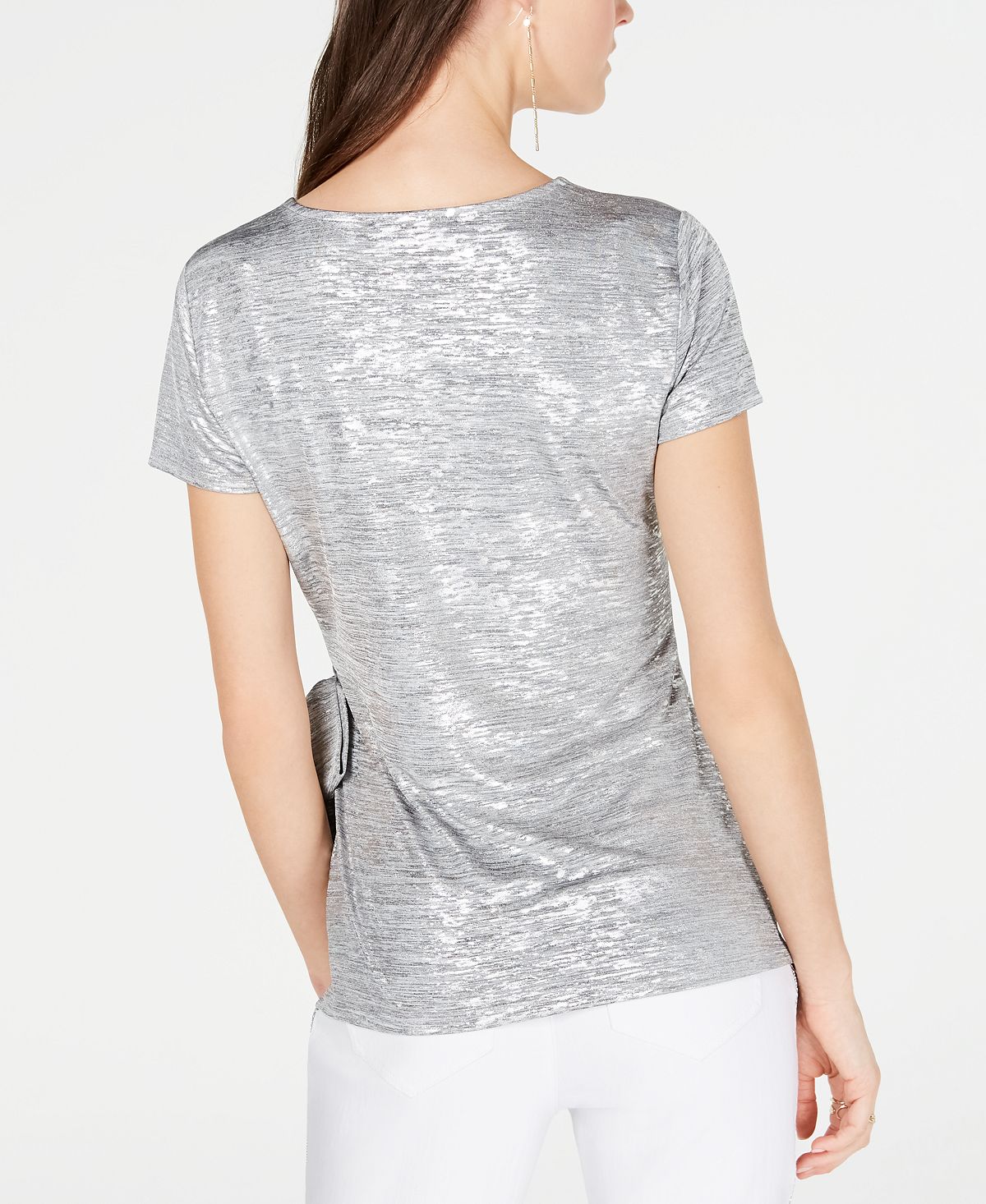 Blusa feminina INC International Concepts com amarração lateral metálica e brilho, tamanho pequeno, prateada