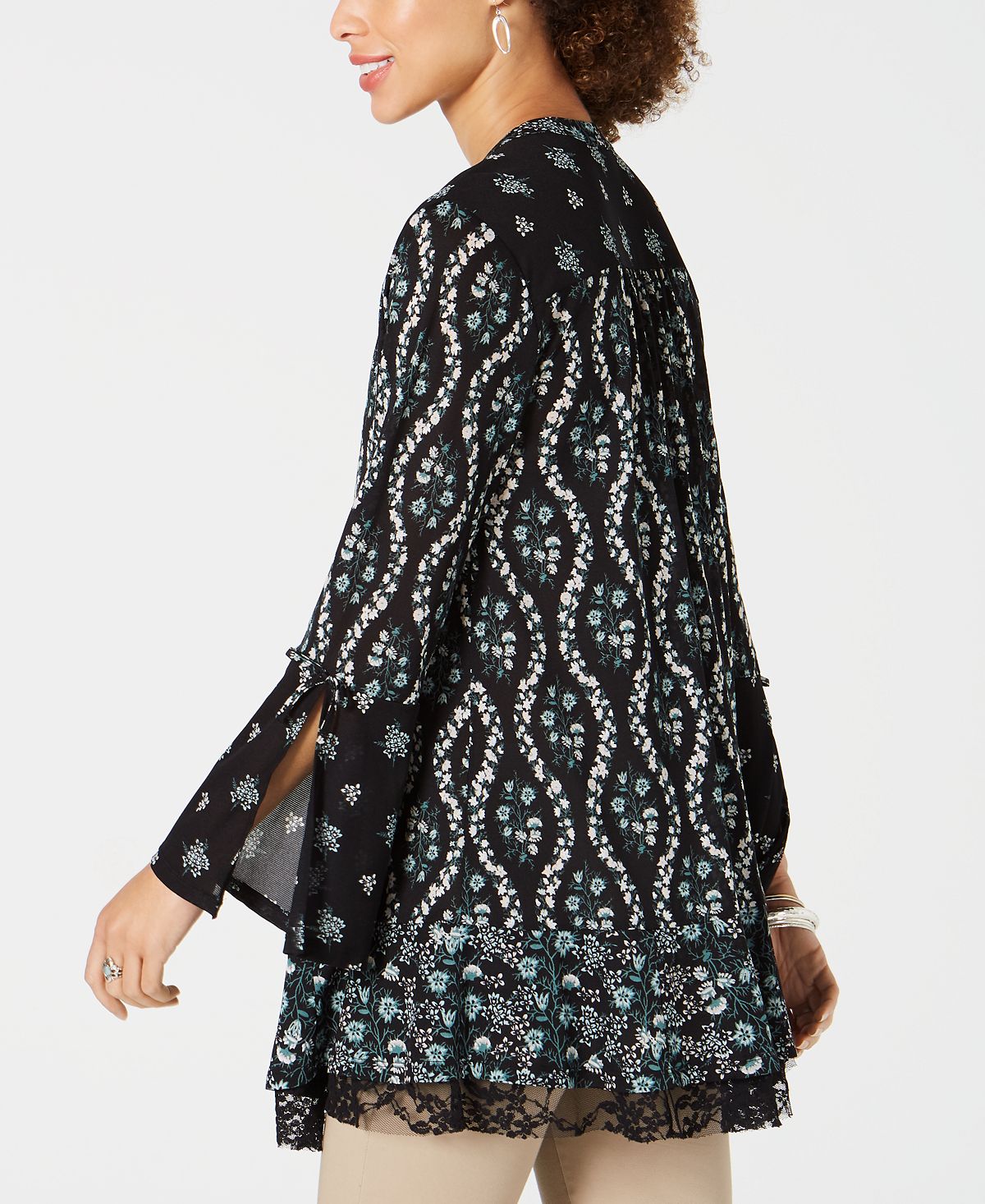 Túnica feminina com manga sino e acabamento em renda Style &amp; Co, preta, tamanho médio