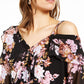 Blusa feminina com estampa floral e babados, ombro vazado, preta, tamanho X-S