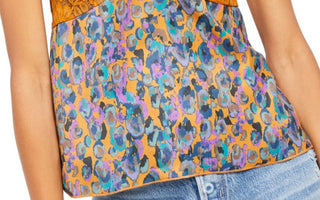 Regata feminina com estampa de renda e alças finas, decote em V, tamanho dourado extrapequeno