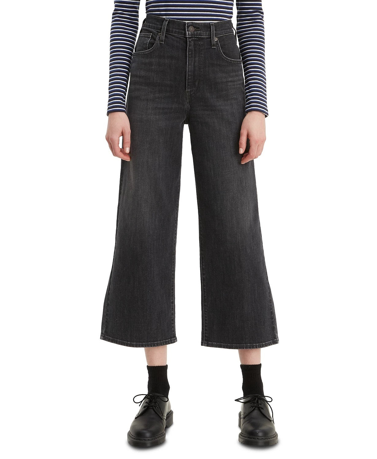 Calça jeans curta Levi's Super Wide Leg Feminina Preta Tamanho 32X25
