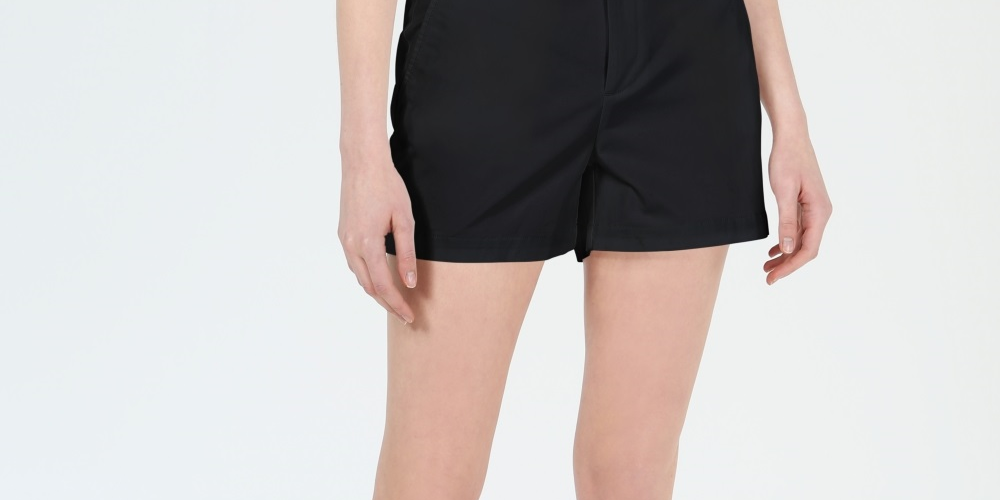 Shorts chino femininos Maison Jules com frente lisa, preto, tamanho 4