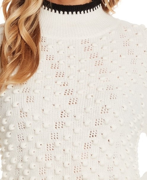 Suéter feminino CeCe com gola alta e acabamento emborrachado, tamanho grande, branco