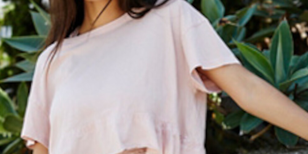 Camiseta feminina Free People rosa claro, curta, tamanho X-S