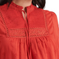Blusa camponesa com ilhós bordados Cora Pintuck da Lucky Brand, tamanho médio, vermelha