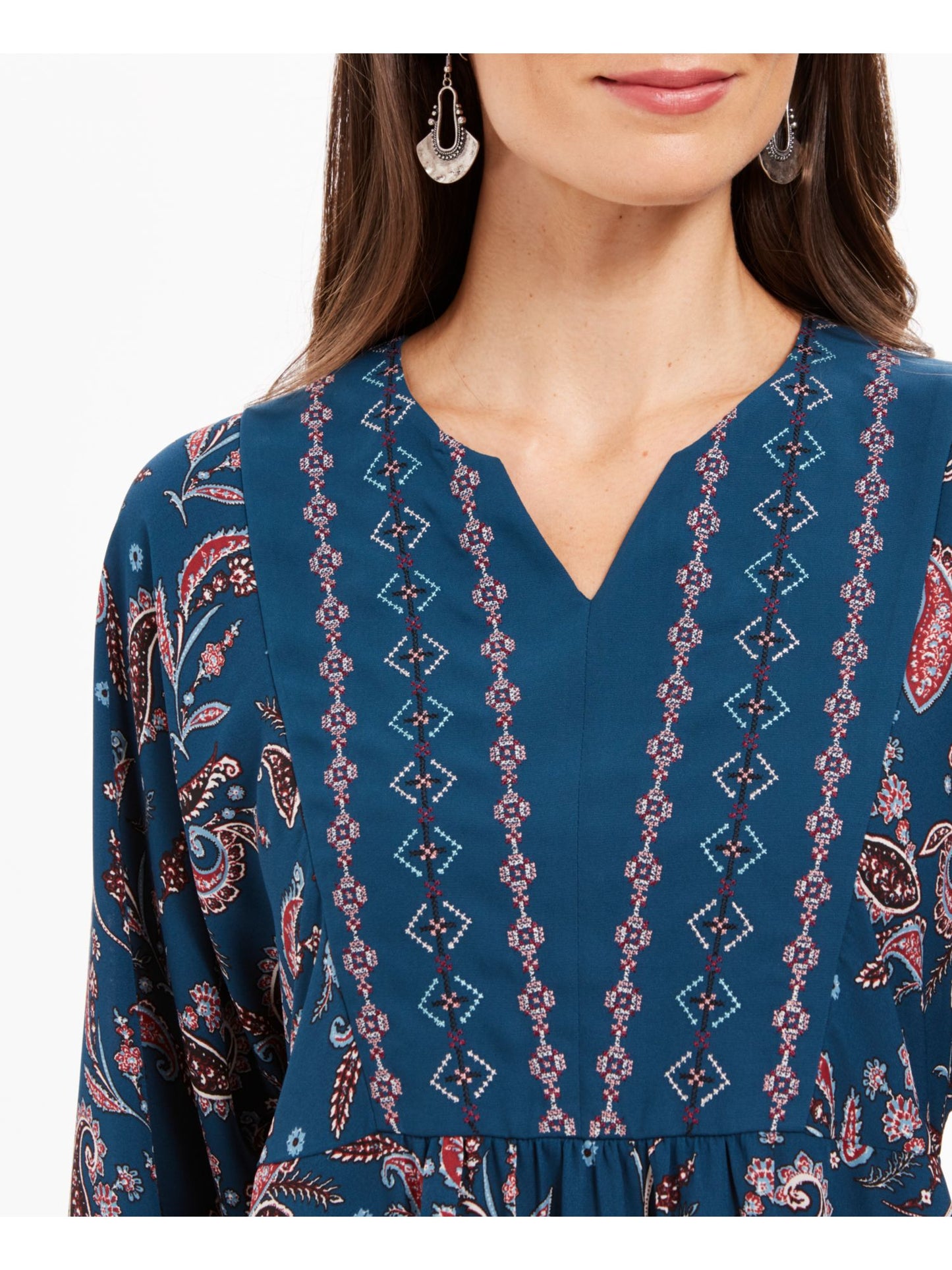 Blusa feminina estilo &amp; co, azul-petróleo, estampa paisley, manga comprida, gola V, estampa paisley, tamanho grande