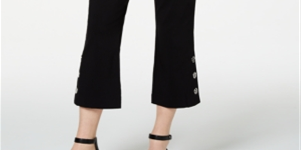 Calça flare feminina JM Collection com acabamento em botões e corte curto, preta, tamanho pequeno G